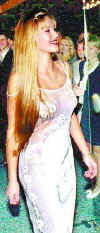 AnnaKournikova002.jpg (16177 bytes)